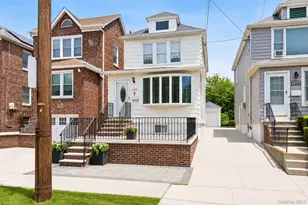 1372 Hollywood Ave, Bronx, NY 10461 - Photo 1