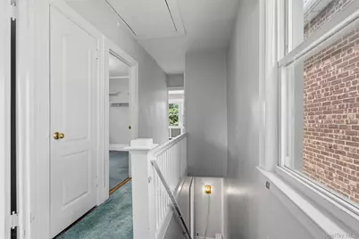 1372 Hollywood Avenue, Bronx, NY 10461 - Photo 13