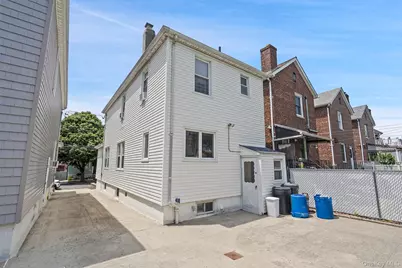 1372 Hollywood Avenue, Bronx, NY 10461 - Photo 31