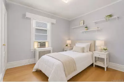 1372 Hollywood Avenue, Bronx, NY 10461 - Photo 19