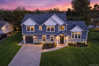 6 Adrienne Drive, Old Bethpage, NY 11804 - Photo 3