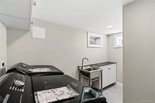 6 Adrienne Dr, Old Bethpage, NY 11804 - Photo 31