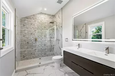 6 Adrienne Drive, Old Bethpage, NY 11804 - Photo 21