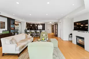 403 E Boardwalk, Long Beach, NY 11561 - Photo 23