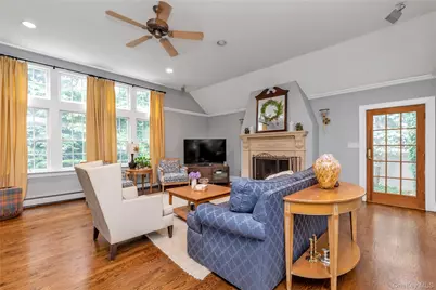 550 Nassau Boulevard, West Hempstead, NY 11552 - Photo 3