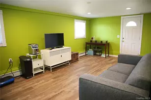 250 Wyona Ave, Lindenhurst, NY 11757 - Photo 13