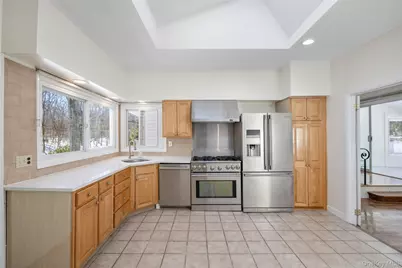 11 Old Post Road E, Port Jefferson, NY 11777 - Photo 3