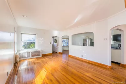 65-11 168th Street, Fresh Meadows, NY 11365 - Photo 5