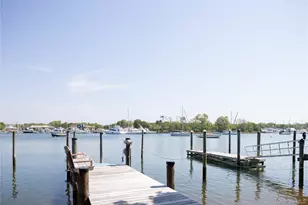 168 Sterling St, Greenport, NY 11944 - Photo 5