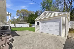 2937 Morgan Dr, Wantagh, NY 11793 - Photo 27