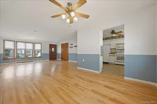 2937 Morgan Dr, Wantagh, NY 11793 - Photo 11