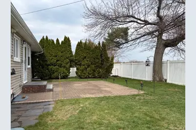 209 Brompton Road, Garden City, NY 11530 - Photo 17