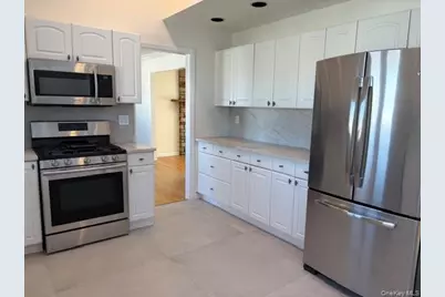 209 Brompton Road, Garden City, NY 11530 - Photo 5