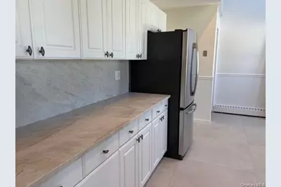 209 Brompton Road, Garden City, NY 11530 - Photo 7