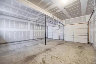 63 Pinedale Avenue, Farmingville, NY 11738 - Photo 11