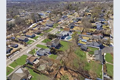 63 Pinedale Avenue, Farmingville, NY 11738 - Photo 37