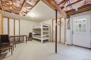 63 Pinedale Ave, Farmingville, NY 11738 - Photo 27