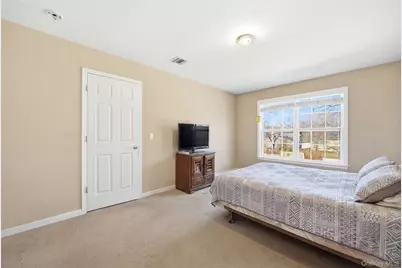 63 Pinedale Avenue, Farmingville, NY 11738 - Photo 23