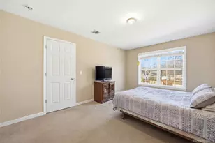 63 Pinedale Ave, Farmingville, NY 11738 - Photo 23