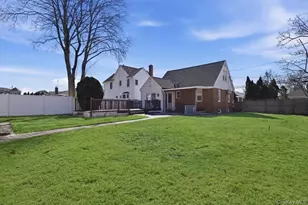 120 Linwood Ave, North Bellmore, NY 11710 - Photo 25