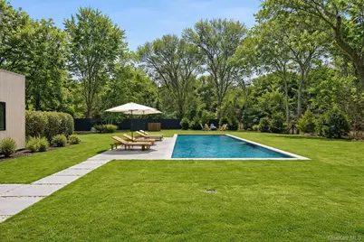 32 School Street, East Hampton, NY 11937 - Photo 5