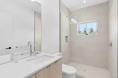 32 School Street, East Hampton, NY 11937 - Photo 21