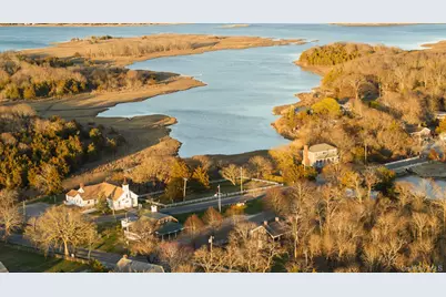 32 School Street, East Hampton, NY 11937 - Photo 25