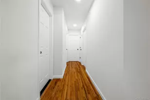 55 Schleigel Blvd, Farmingdale, NY 11735 - Photo 21