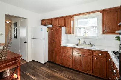 21614 132nd Road, Springfield Gardens, NY 11413 - Photo 9