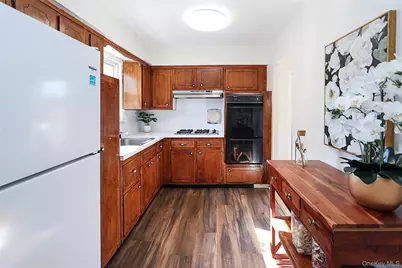 21614 132nd Road, Springfield Gardens, NY 11413 - Photo 11