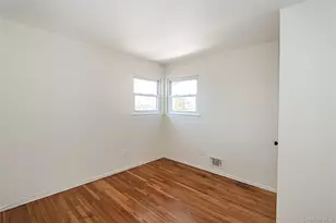 216-14 132nd Rd, Springfield Gardens, NY 11413 - Photo 15