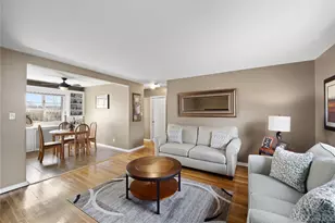 226-10 Manor Rd, Queens Village, NY 11427 - Photo 7