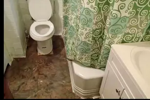 25-15 Ericsson St, East Elmhurst, NY 11369 - Photo 7