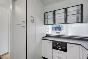 703 Pelham Rd, New Rochelle, NY 10805 - Photo 11