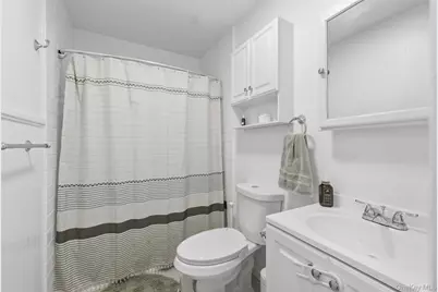12 Field Court #J, Fishkill, NY 12524 - Photo 15