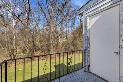 12 Field Court #J, Fishkill, NY 12524 - Photo 17