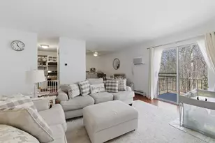 12 Field Ct, Fishkill, NY 12524 - Photo 5