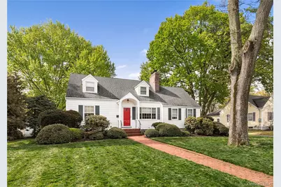 11 Bieselin Road, Bellport, NY 11713 - Photo 1