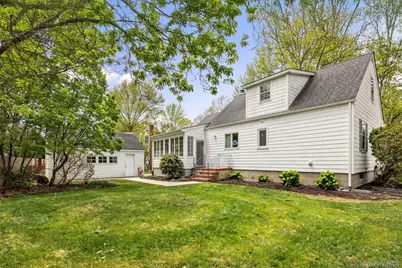 11 Bieselin Road, Bellport, NY 11713 - Photo 17