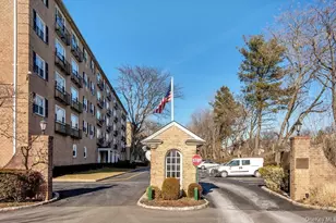 4 Consulate Dr, Tuckahoe, NY 10707 - Photo 5