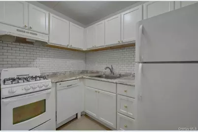 4 Consulate Drive #1B, Tuckahoe, NY 10707 - Photo 3