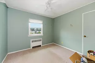 30 Middle Dr, Huntington, NY 11743 - Photo 11