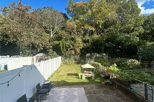 65-43 Alderton St, Rego Park, NY 11374 - Photo 15