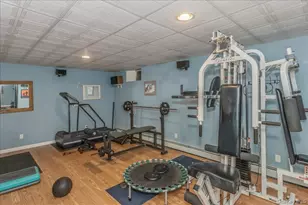 949 Union St, Bohemia, NY 11716 - Photo 29