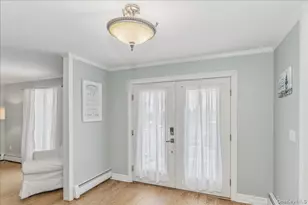 949 Union St, Bohemia, NY 11716 - Photo 5