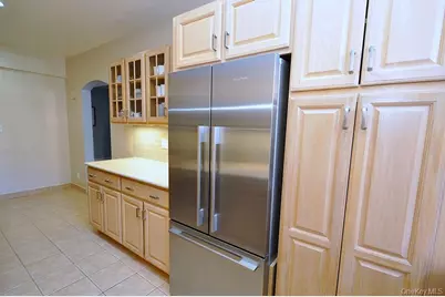 253 Garth Road #1T, Scarsdale, NY 10583 - Photo 11