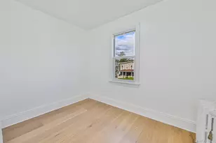 108 N Forest Ave, Rockville Centre, NY 11570 - Photo 19