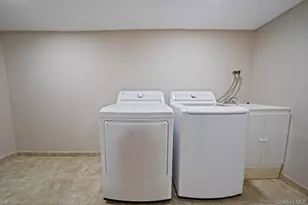 1027 Windermere Rd, Franklin Square, NY 11010 - Photo 37