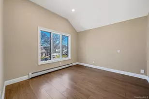 1027 Windermere Rd, Franklin Square, NY 11010 - Photo 21