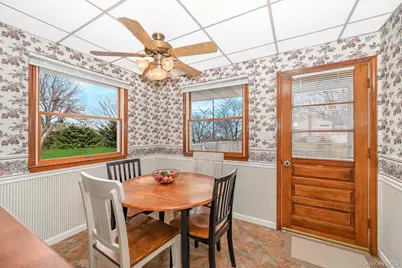 48 Butler Street, West Islip, NY 11795 - Photo 7